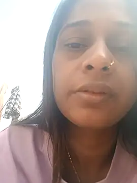 Snapshot of nehakapoor89 chatting on 12.16.25 nehakapoor89 online show from 12.16.25