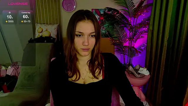 Snapshot of CarolainGilbert chatting on 01.14.26 CarolainGilbert online show from 01.14.26