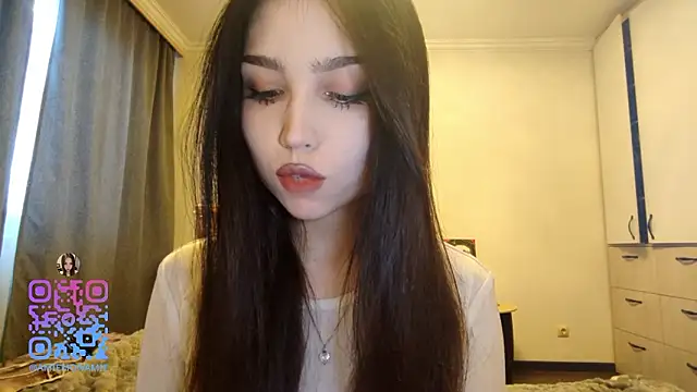 Snapshot of Qwami_Amie chatting on 02.12.26 Qwami Amie online show from 02.12.26