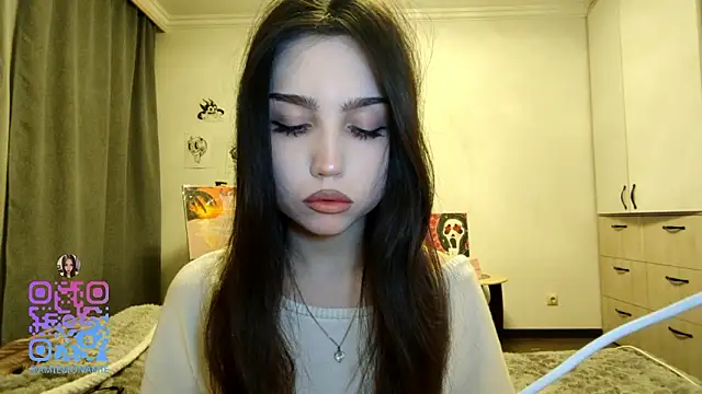 Snapshot of Qwami_Amie chatting on 02.14.26 Qwami Amie online show from 02.14.26