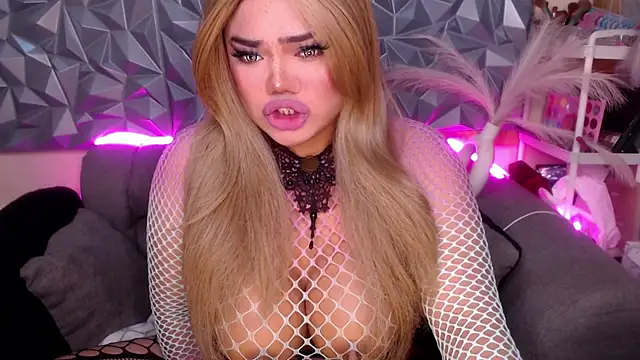 AlwaysHornyMia online show from 01.17.26