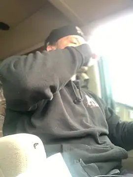 Snapshot of Ldnick69 chatting on 03.15.26 Ldnick69 online show from 03.15.26