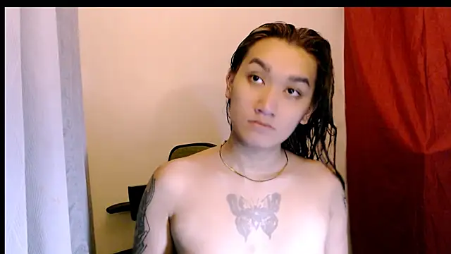 Snapshot of lil_cummer69 chatting on 06.02.26 lil cummer69 online show from 06.02.26