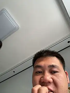 Snapshot of qwe522522 chatting on 01.17.26 qwe522522 online show from 01.17.26