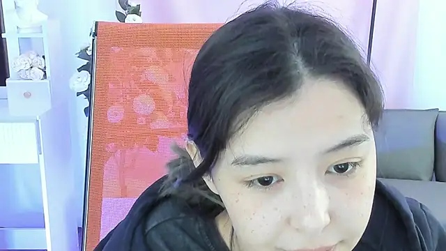 Snapshot of SirenMystiq chatting on 06.23.26 SirenMystiq online show from 06.23.26