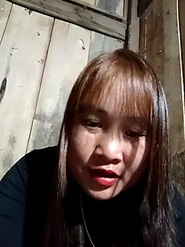 Snapshot of -myaa- chatting on 12.18.25 -myaa- online show from 12.18.25