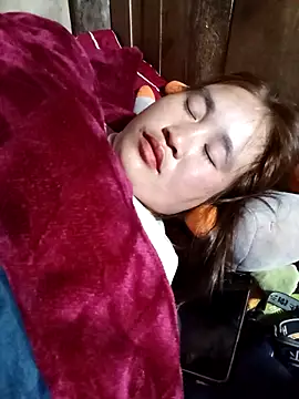 Snapshot of -myaa- chatting on 12.18.25 -myaa- online show from 12.18.25