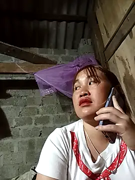 Snapshot of -myaa- chatting on 12.20.25 -myaa- online show from 12.20.25