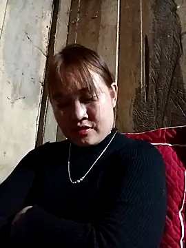 Snapshot of -myaa- chatting on 12.22.25 -myaa- online show from 12.22.25