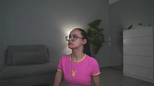 ValexieLux online show from 04.06.26