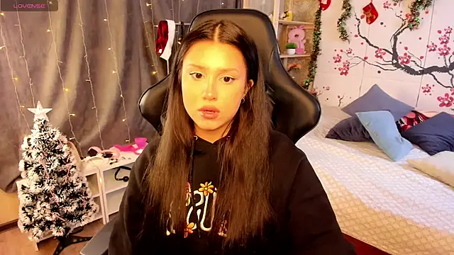 Snapshot of Nicole_Pars chatting on 01.06.26 Nicole Pars online show from 01.06.26