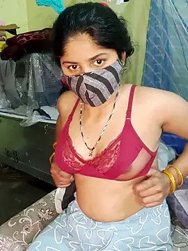 Snapshot of Cuple_masti72 chatting on 02.04.26 Cuple masti72 online show from 02.04.26