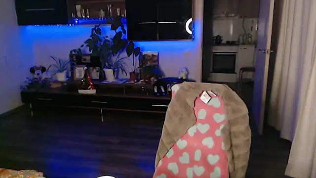 SofiaBoone online show from 12.19.25