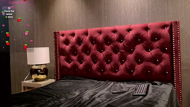 Shelly bat online show from 04.18.26