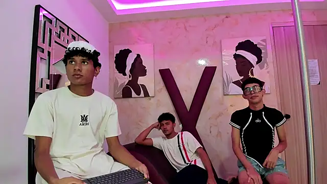 SWEET RABBIT1 online show from 01.14.26