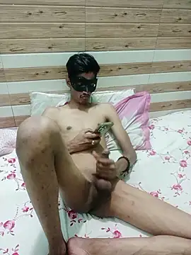 xoupleaura online show from 04.29.26