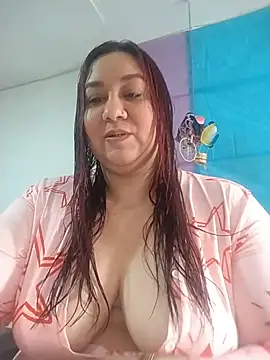 Snapshot of sharon_G chatting on 04.10.26 sharon G online show from 04.10.26