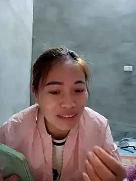 Snapshot of little-effy chatting on 01.06.26 little-effy online show from 01.06.26