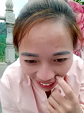 little-effy online show from 02.03.26