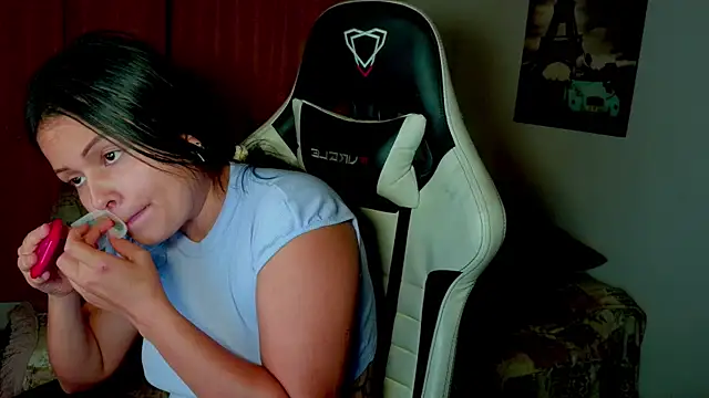 milk hot mafe online show from 04.03.26