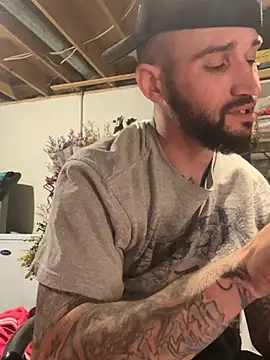 kingNQueen1211 online show from 04.17.26