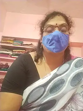 Snapshot of sarala_telugu chatting on 06.26.26 sarala telugu online show from 06.26.26