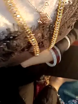 BEST-LOVER-1 online show from 12.19.25