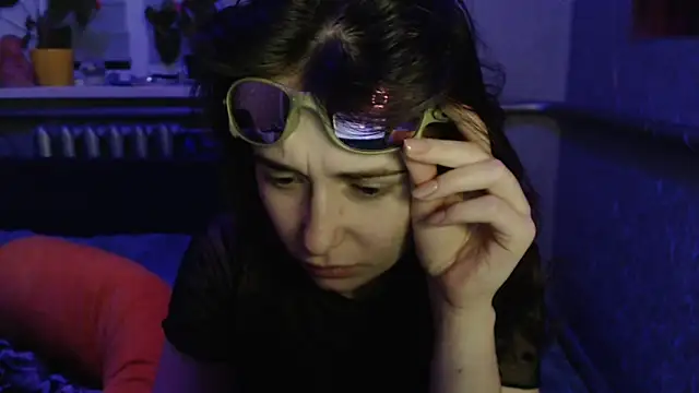 Snapshot of Angelik5371 chatting on 06.12.26 Angelik5371 online show from 06.12.26