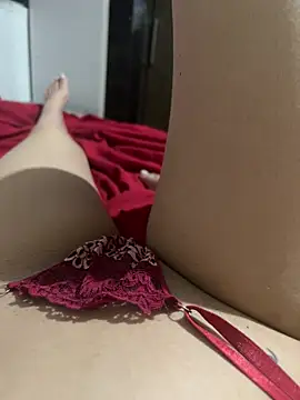 Snapshot of rapunzellindinha chatting on 01.15.26 rapunzellindinha online show from 01.15.26