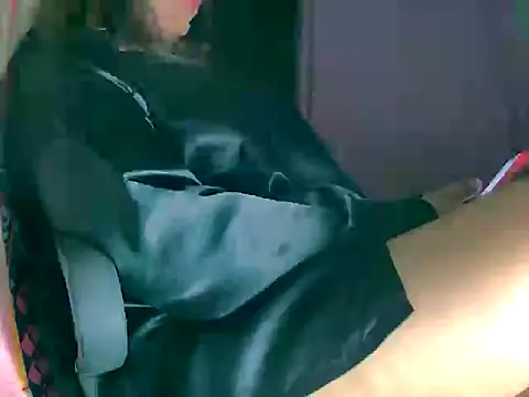 butterflyslay online show from 12.13.25