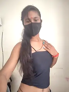 Snapshot of jaanvi-Rani chatting on 05.18.26 jaanvi-Rani online show from 05.18.26