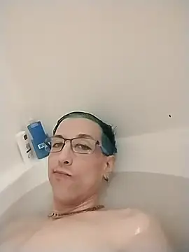 AskAveryAnything online show from 03.05.26