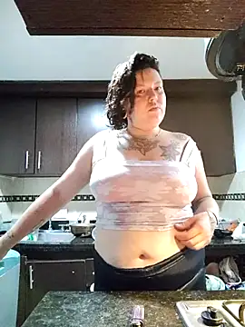 Divine Pouvoir online show from 01.14.26