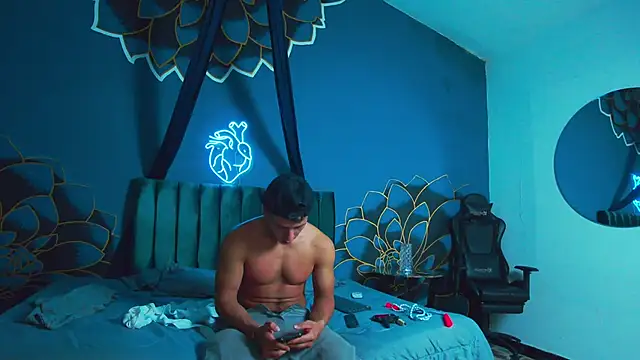 MagnusKnight  online show from 01.07.26