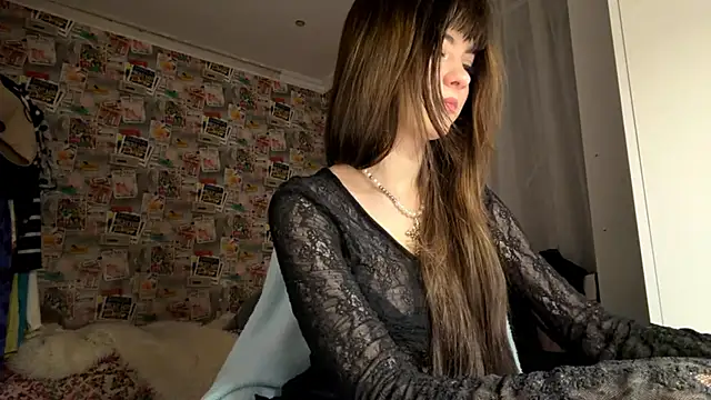 Snapshot of GuyedTheobid chatting on 01.13.26 GuyedTheobid online show from 01.13.26