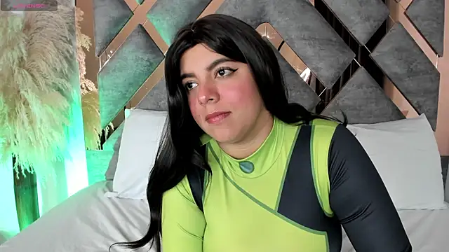 Cheerry Lee  online show from 12.18.25