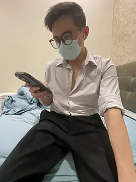 YourBoYyyyyyyy online show from 06.30.26