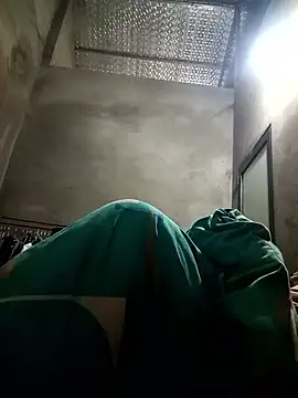 Snapshot of kat2026 chatting on 12.17.25 kat2026 online show from 12.17.25