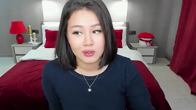 Snapshot of Brunette_Charm chatting on 02.02.26 Brunette Charm online show from 02.02.26