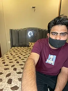 Snapshot of Cutie_Seema chatting on 04.05.26 Cutie Seema online show from 04.05.26