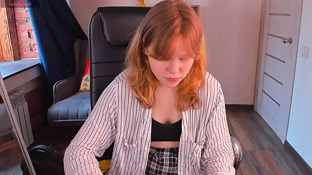 Soft Flame online show from 04.12.26