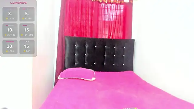 Sophia Moons  online show from 02.21.26