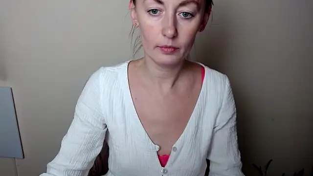 LiaSeass  online show from 01.08.26