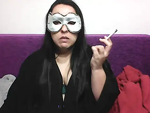 LorenaBrat online show from 12.22.25