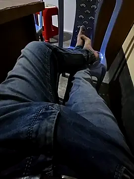 Snapshot of SHARIF12123 chatting on 02.19.26 SHARIF12123 online show from 02.19.26