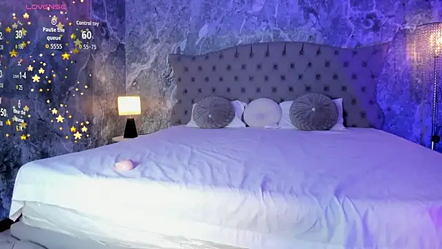 EVANGELIINE 21 online show from 03.04.26