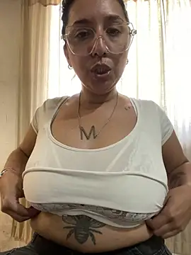 Soy maiaa4 online show from 02.17.26