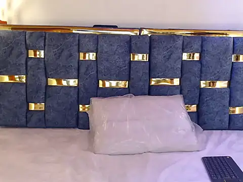 CATALINA HIL9 online show from 01.14.26