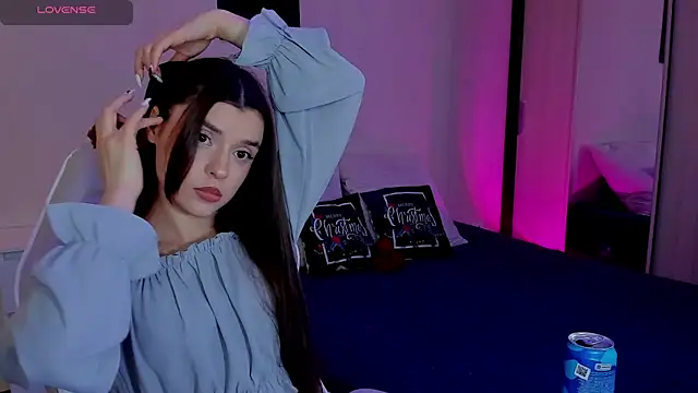  Valleria  online show from 01.17.26