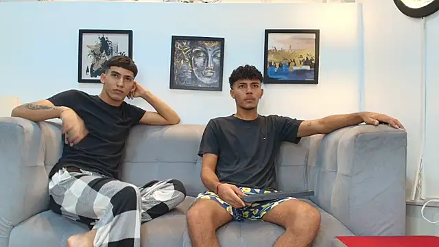 Snapshot of DIAMOND_BLACKS chatting on 02.12.26 DIAMOND BLACKS online show from 02.12.26